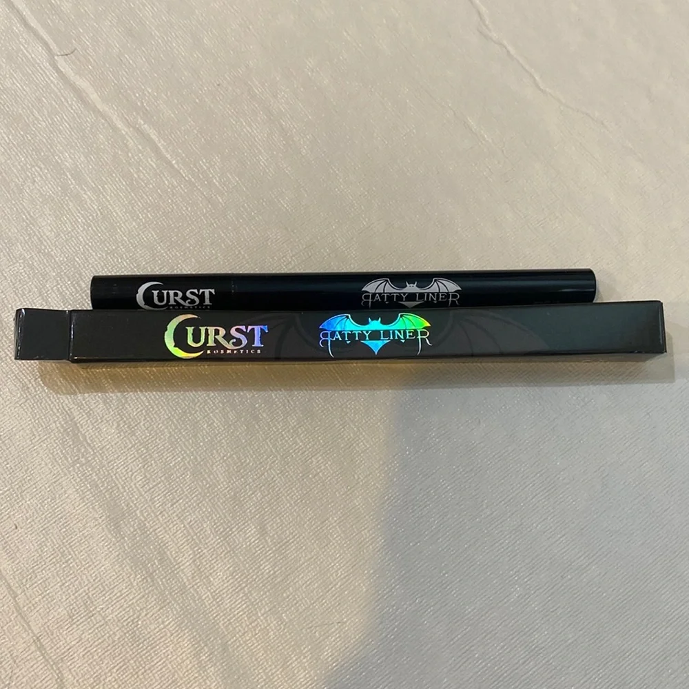 Batty Liners Folklore Green Eyeliner‎ Curst Kosmetics